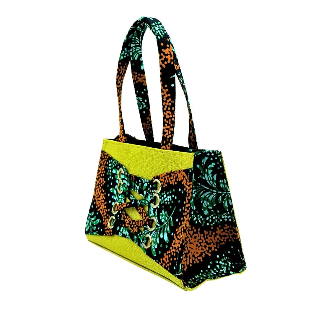 Petit sac à main en raphia vert clair