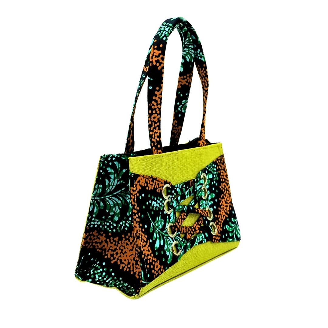 Petit sac à main en raphia vert clair